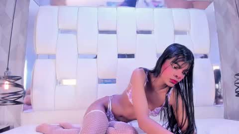 briannaroses1 online show from 10/05/25, 08:40