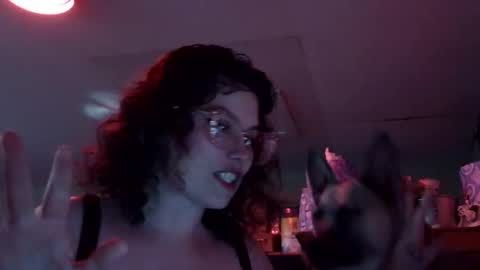 Snapshot of briarmrose chatting on 03/13/26, 02:29 briarmrose online show from 03/13/26, 02:29