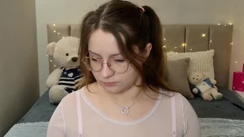 briarwynn online show from 04/19/26, 07:38