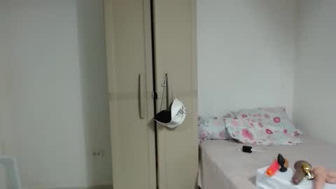 brida_angela29 online show from 04/21/26, 12:22