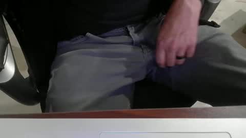 Snapshot of bridapimp chatting on 04/06/26, 03:15 bridapimp online show from 04/06/26, 03:15