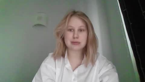 Snapshot of bridget_kiss chatting on 03/04/26, 08:53 bridget_kiss online show from 03/04/26, 08:53