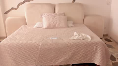    online show from 01/31/25, 07:18