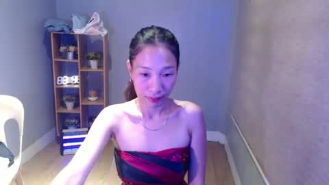 brie_belle online show from 12/14/24, 04:56