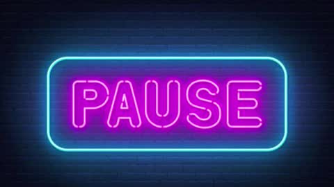 Snapshot of bright_diamonds_054 chatting on 10/19/25, 10:54 Diamonds Girls online show from 10/19/25, 10:54