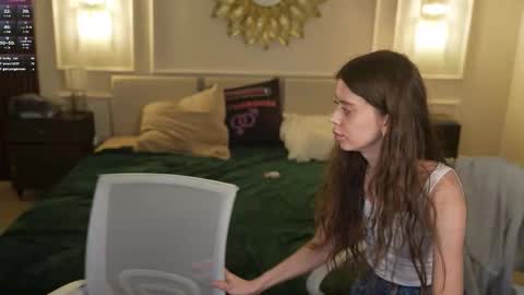 Diamonds Girls online show from 02/24/26, 08:51