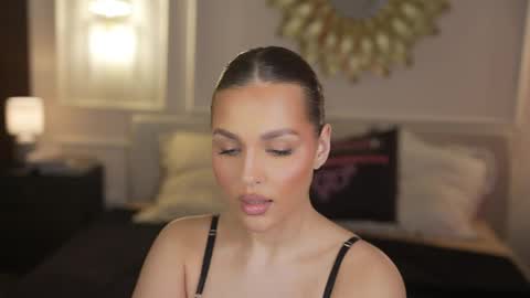 Diamonds Girls online show from 04/18/26, 07:07