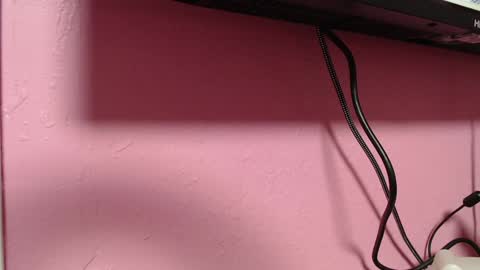 Strawberry online show from 01/26/25, 04:51