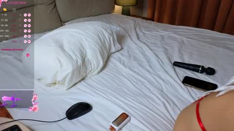 Amina Adelina online show from 09/20/25, 11:50