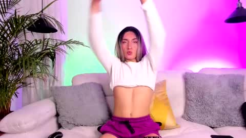 Snapshot of brihanna19 chatting on 02/21/26, 01:34 Brihanna online show from 02/21/26, 01:34