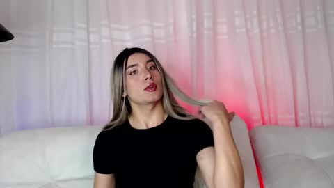 Snapshot of brihanna19 chatting on 02/24/26, 12:25 Brihanna online show from 02/24/26, 12:25