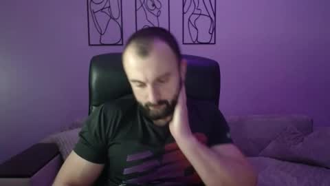 brindlefly69 online show from 12/17/25, 11:27