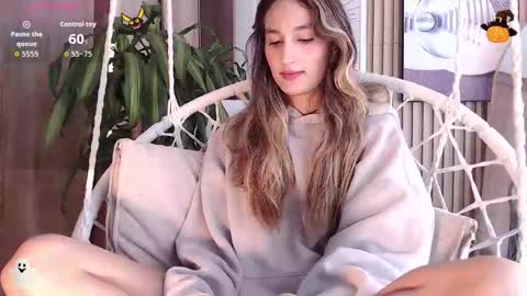  B R I N N A   online show from 09/22/25, 06:10