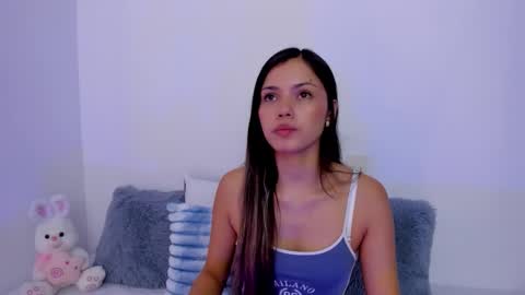 Brisa  online show from 11/25/25, 05:02