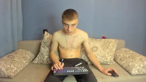 bristlebback online show from 09/17/25, 04:08