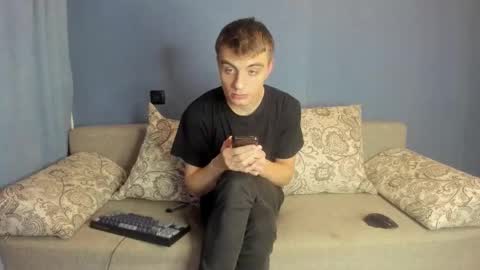 bristlebback online show from 10/13/25, 06:19