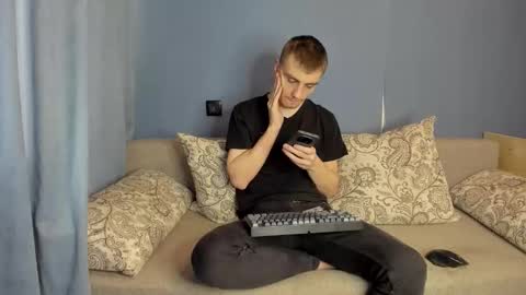 bristlebback online show from 03/10/26, 10:20