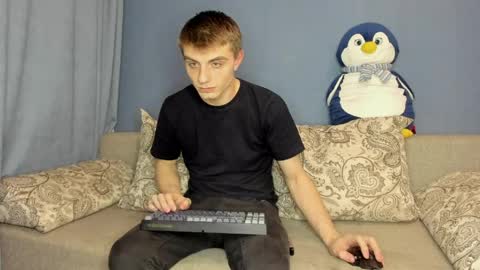 bristlebback online show from 04/20/26, 04:32