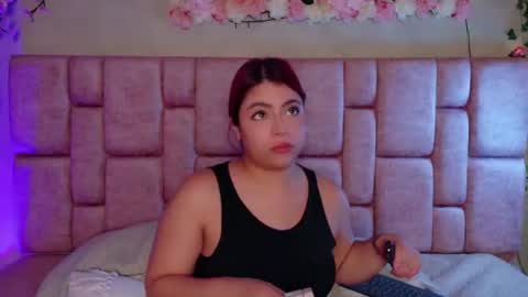 Snapshot of brit_cherry chatting on 07/07/26, 05:54 BRITANYN online show from 07/07/26, 05:54