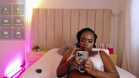 Britany online show from 03/06/26, 07:32