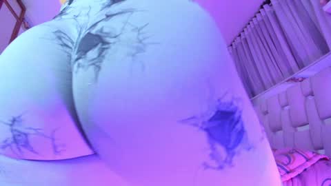 Emily online show from 02/07/25, 08:20