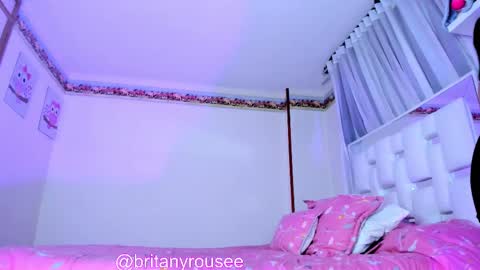 Emily online show from 10/04/25, 08:29