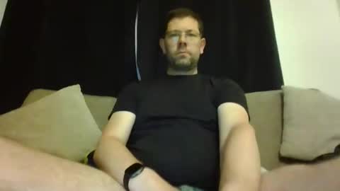 Snapshot of britguy6985 chatting on 05/16/26, 07:01 britguy6985 online show from 05/16/26, 07:01