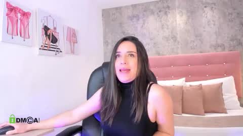 Snapshot of brithanycollins chatting on 09/14/25, 12:37 Brithany online show from 09/14/25, 12:37