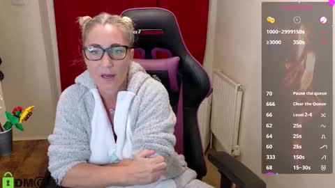 Lady Annabelle Montgomery online show from 09/09/25, 07:24