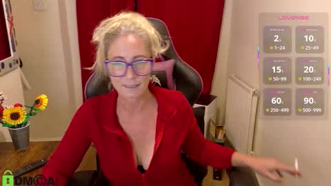 Lady Annabelle Montgomery online show from 09/11/25, 09:15