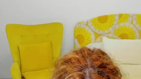 Snapshot of britishmilfpenelope chatting on 07/08/26, 02:16 Penelope online show from 07/08/26, 02:16