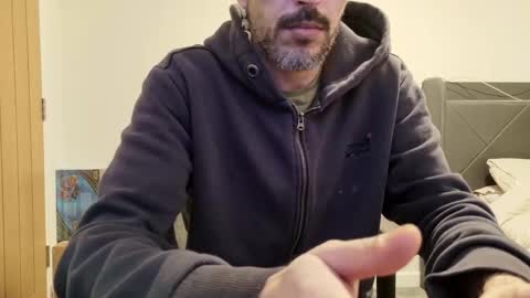 Britishozzy online show from 12/19/25, 10:55