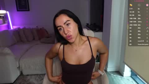 Snapshot of britishsofia chatting on 02/26/26, 10:03 British Sofia online show from 02/26/26, 10:03