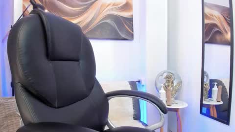 Britney online show from 03/21/26, 01:58