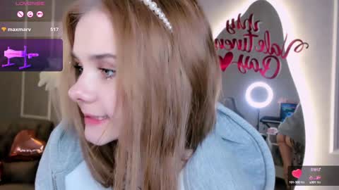 Britney online show from 02/05/25, 12:10