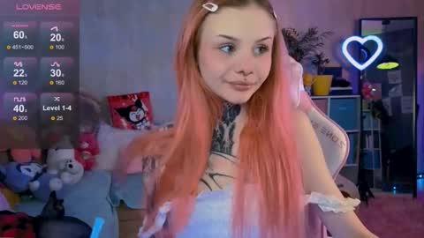 Britney online show from 09/16/25, 08:10