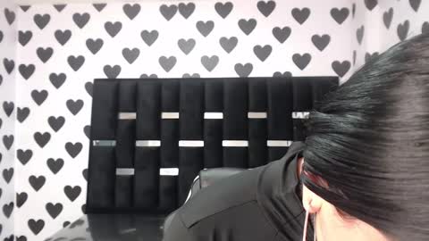 Snapshot of britney_sub chatting on 01/11/25, 04:03 Britney  online show from 01/11/25, 04:03