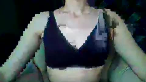 Snapshot of britneykittens chatting on 01/08/25, 03:07 BritneyKittens online show from 01/08/25, 03:07