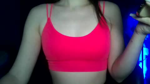 Snapshot of britneykittens chatting on 01/20/25, 02:32 BritneyKittens online show from 01/20/25, 02:32