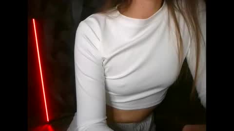 Snapshot of britneykittens chatting on 10/10/25, 04:28 BritneyKittens online show from 10/10/25, 04:28