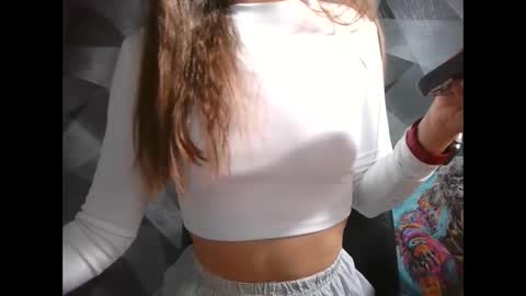 Snapshot of britneykittens chatting on 10/22/25, 05:41 BritneyKittens online show from 10/22/25, 05:41