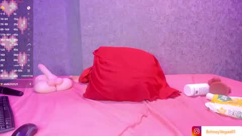 Snapshot of britneyvega chatting on 03/03/25, 02:26 Britney online show from 03/03/25, 02:26