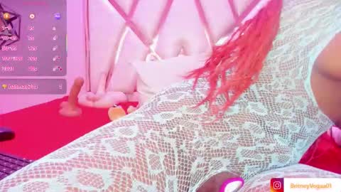 Snapshot of britneyvega chatting on 10/23/25, 02:55 Britney online show from 10/23/25, 02:55