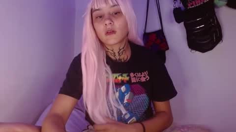 maru miaw   Please help me to reach 100 thumbs up online show from 10/07/25, 03:04