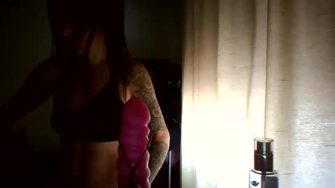 Snapshot of brittanylove1508 chatting on 05/22/26, 04:45 Brittany Love online show from 05/22/26, 04:45