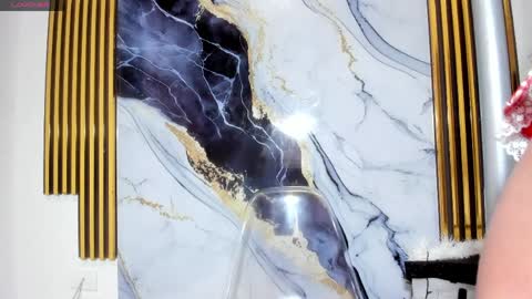 brittanyy20 online show from 04/10/26, 08:41