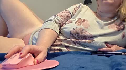 brkenprincess81 online show from 02/21/26, 10:33