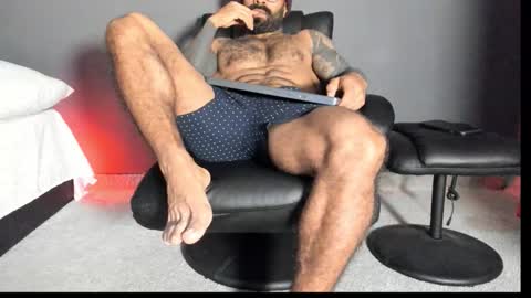 brockhurn_ online show from 11/11/25, 10:54