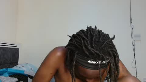 broken_haloo online show from 03/04/26, 06:14