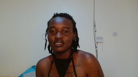 broken_haloo online show from 03/28/26, 05:29